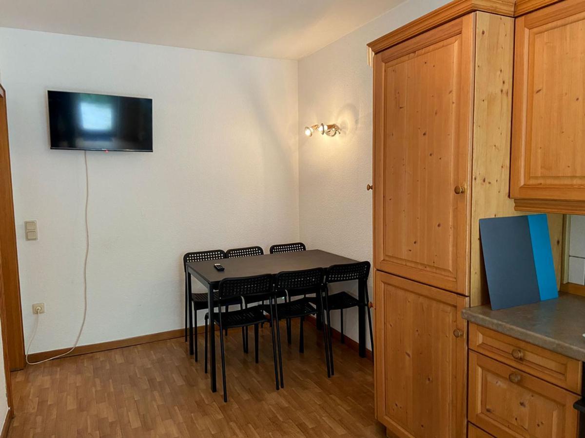 Cozy Apartment In Oberhausen Exterior photo